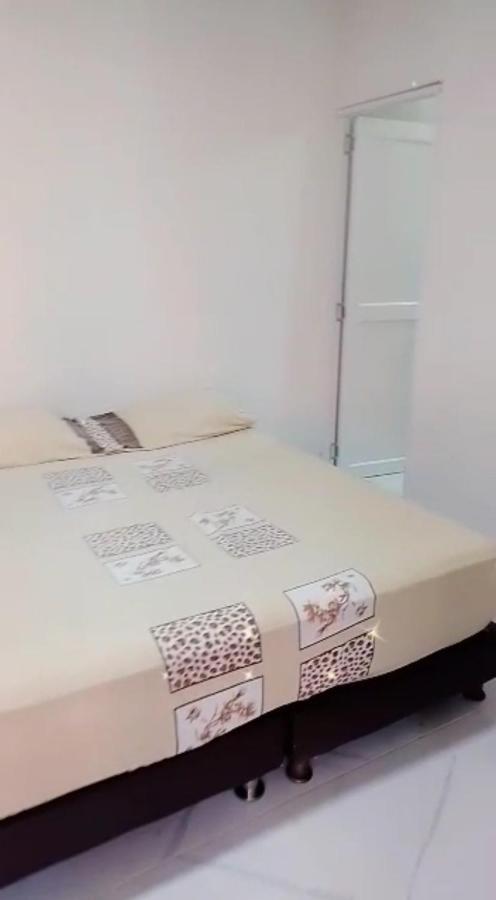 La Medellin Hostal Cartagena Ngoại thất bức ảnh